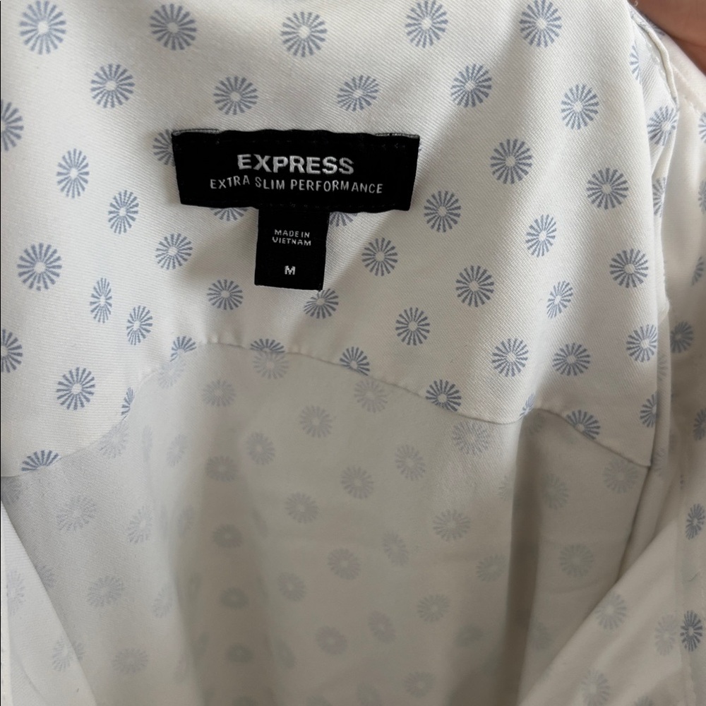 Express White and Light Blue Patterned Button Dow… - image 2